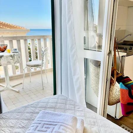 Apartment Luce With Sea View And Balcony In *